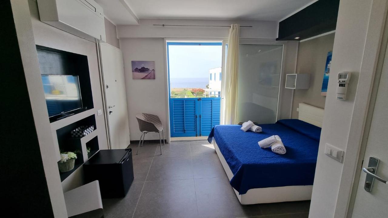 Room&Breakfast Cala Azzurra Macari Exterior foto